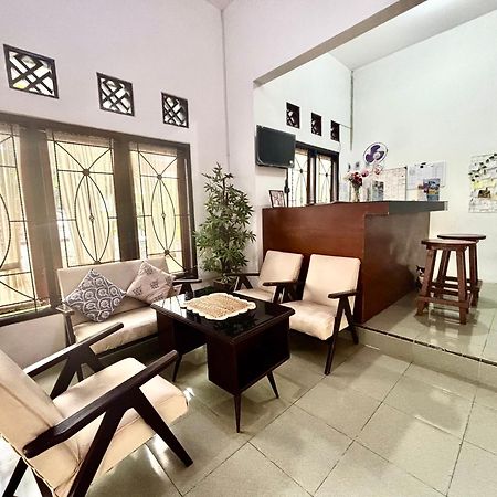 Zzz Hostel Ijen Баньюванги Экстерьер фото