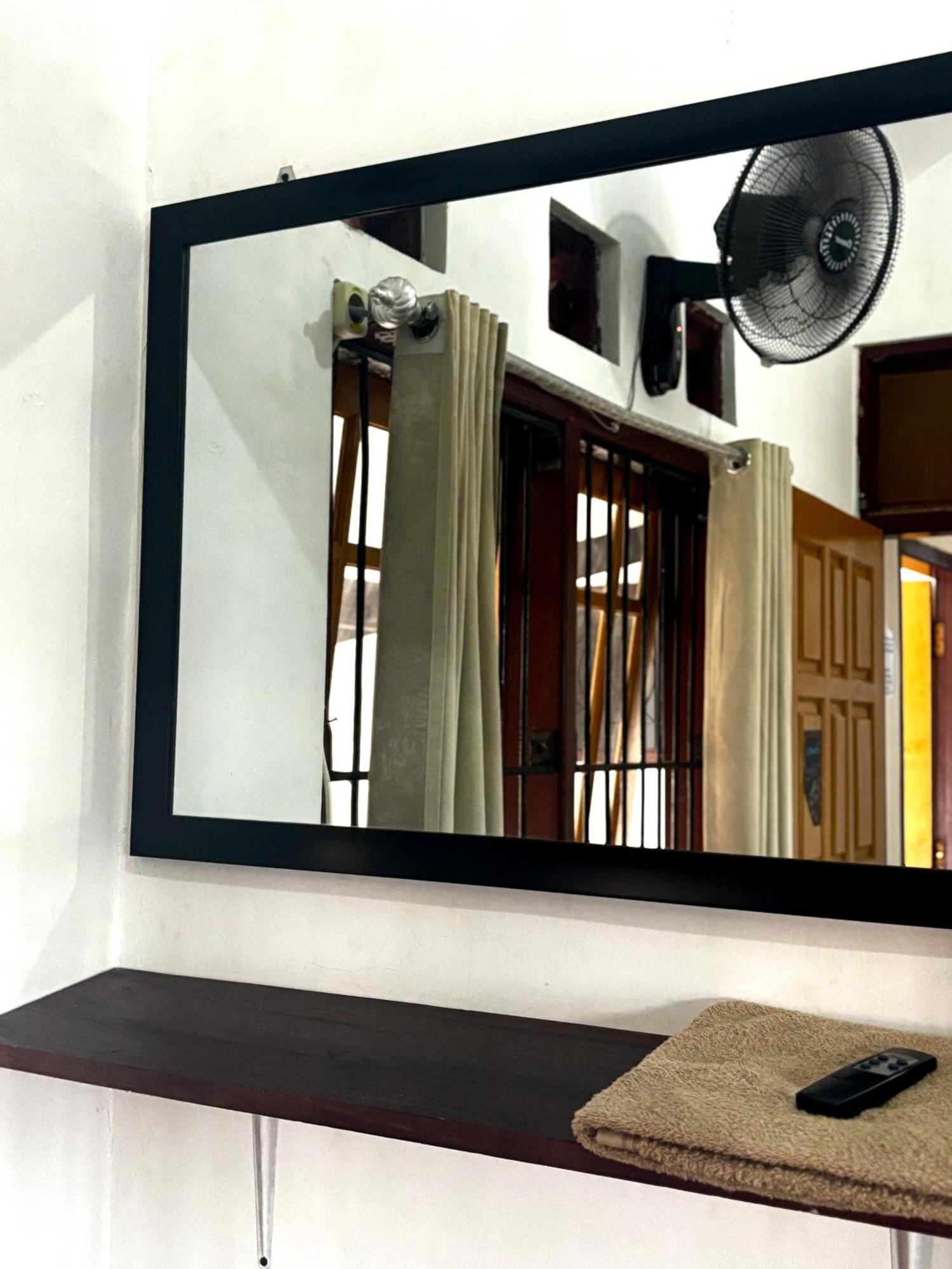 Zzz Hostel Ijen Баньюванги Экстерьер фото